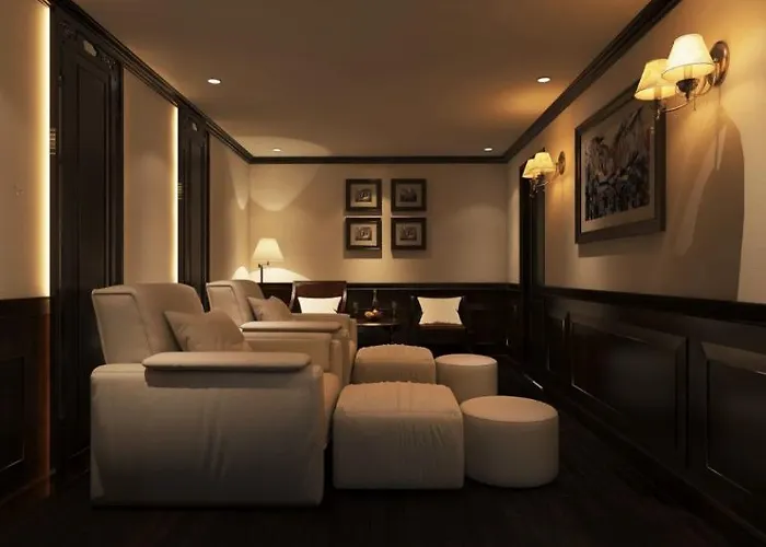 Athena Royal Cruise - Luxury In Bay