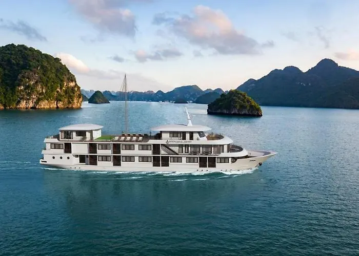  Athena Royal Cruise - Luxury In Bay 5*
