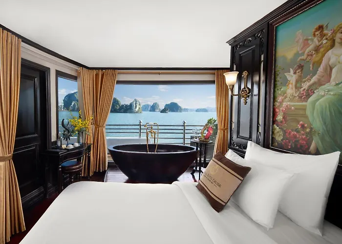 Athena Royal Cruise - Luxury In Bay 