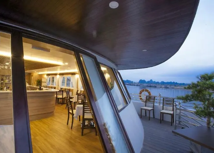 Athena Royal Cruise - Luxury In Bay 5* Hạ Long