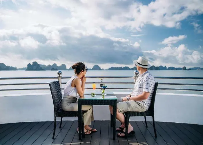 Athena Royal Cruise - Luxury In Bay  5*