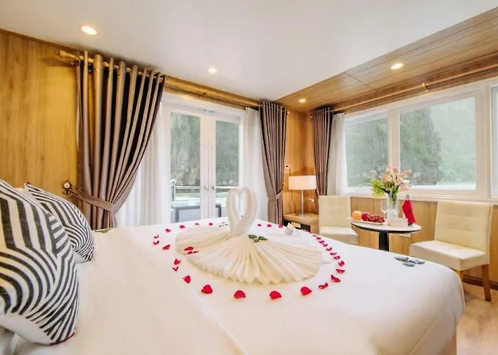  Athena Royal Cruise - Luxury In Bay Hạ Long
