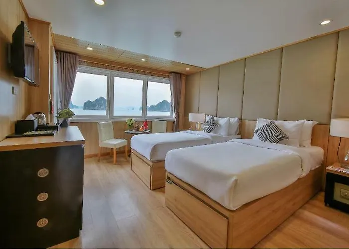 Athena Royal Cruise - Luxury In Bay 5*